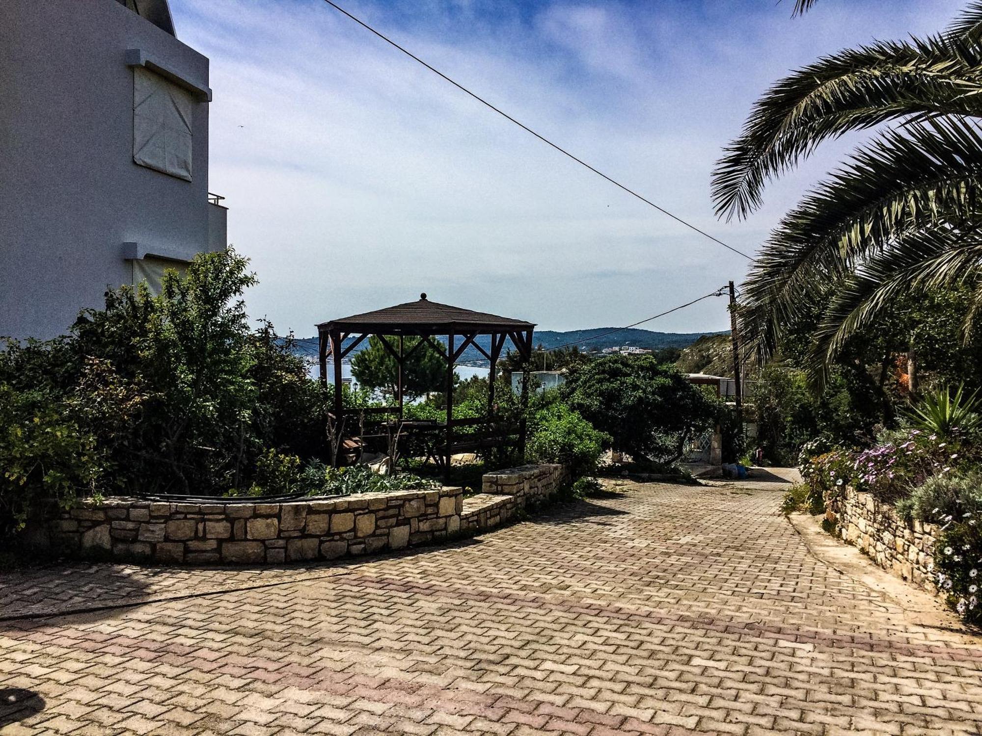Vasilikos Apartments Paralia Agias Foteinis Exterior foto