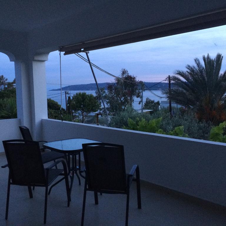Vasilikos Apartments Paralia Agias Foteinis Exterior foto
