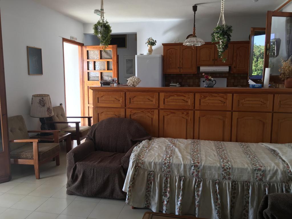 Vasilikos Apartments Paralia Agias Foteinis Quarto foto